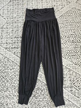 Athleta Studio Jogger Size Small In Black